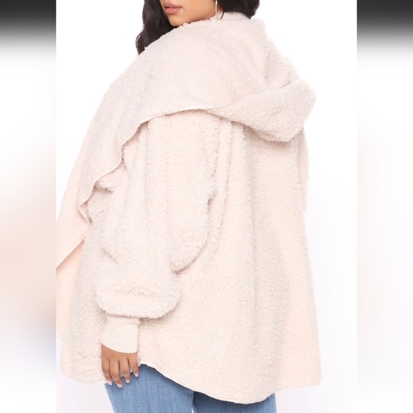 Faux Sherpa Plus Size Jacket - Picture 5 of 14